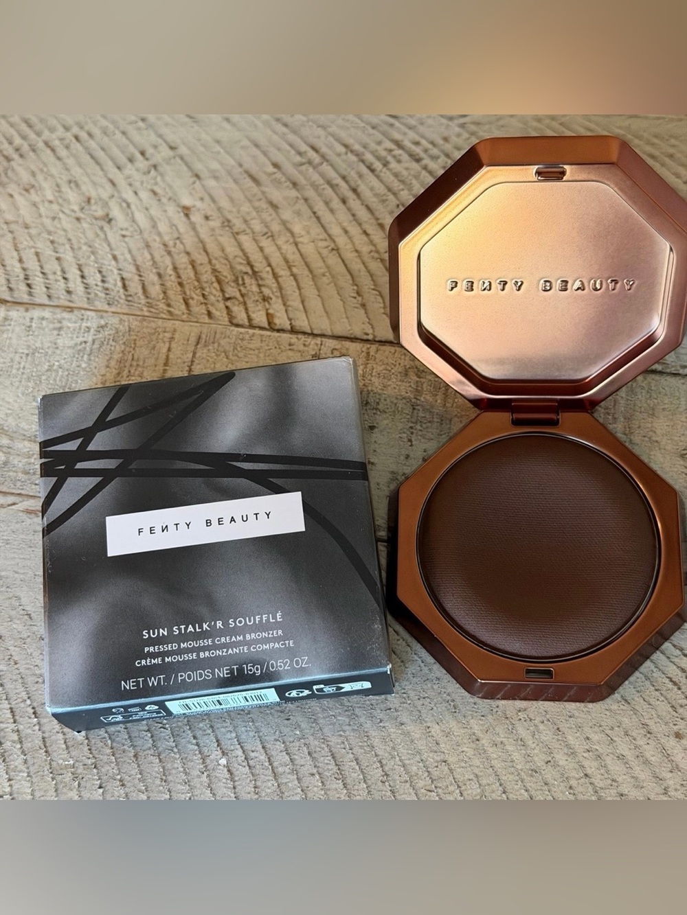 Fenty Beauty Sun Stalk'r Soufflé Pressed Mousse Cream Bronze biscotti+ free gift